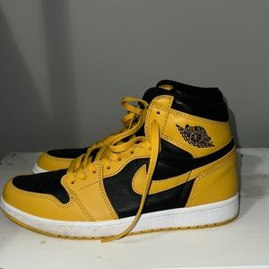 Jordan 1 Mid- Pollen